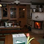 Am Hopfengarten 아텐키르헨