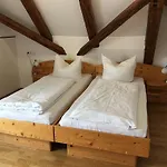 Am Hopfengarten 아텐키르헨