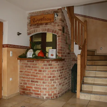 Am Hopfengarten Otel Attenkirchen