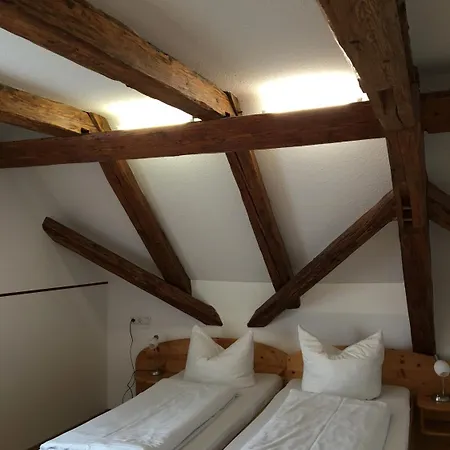 Otel Am Hopfengarten Attenkirchen