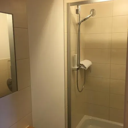 Otel Am Hopfengarten Attenkirchen